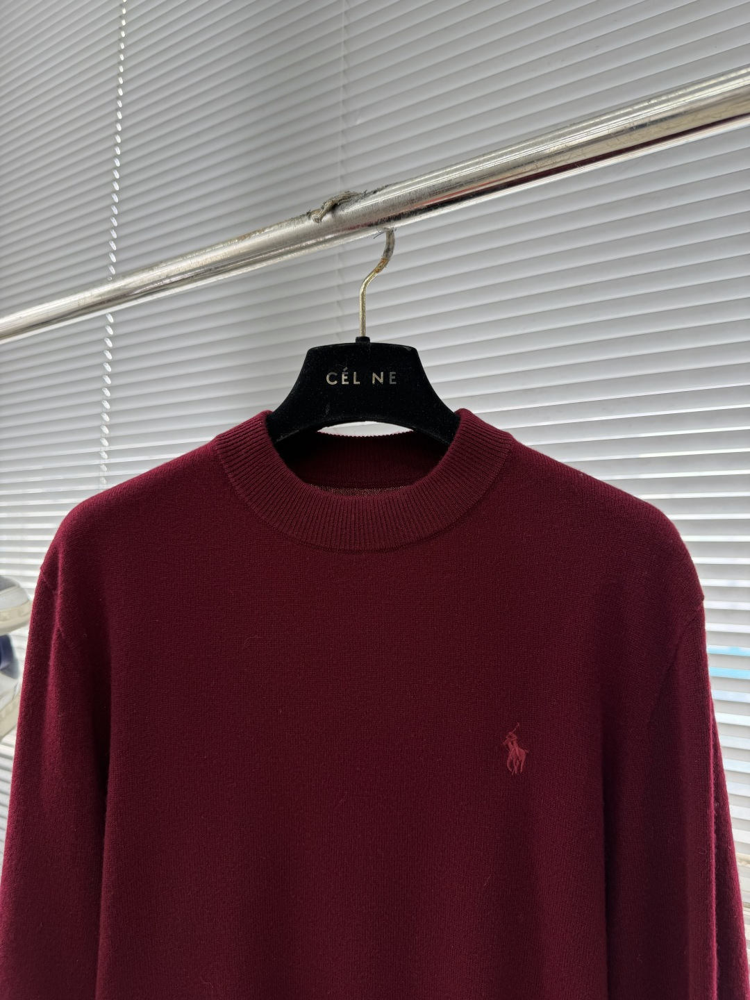 -RalP🆕h Lauren 拉夫劳伦 简约刺绣logo休闲毛衣精选高品质羊毛混纺面料，柔软亲肤，保暖性