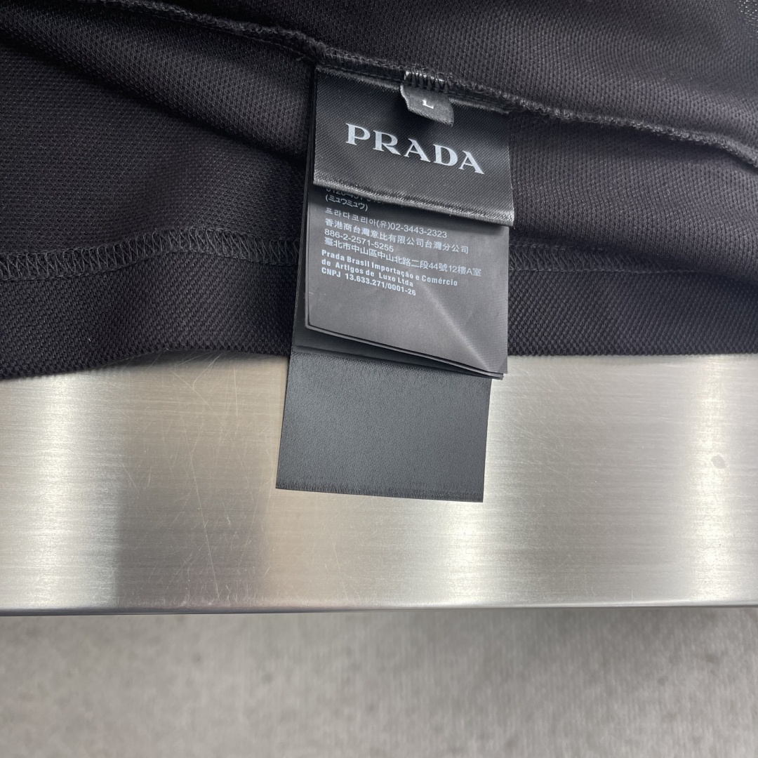 -PRAD 26ss P家春夏新款POLO 原版定制 面料选用进口钻石羊毛珠地棉 轻薄透气 上身丝滑舒适