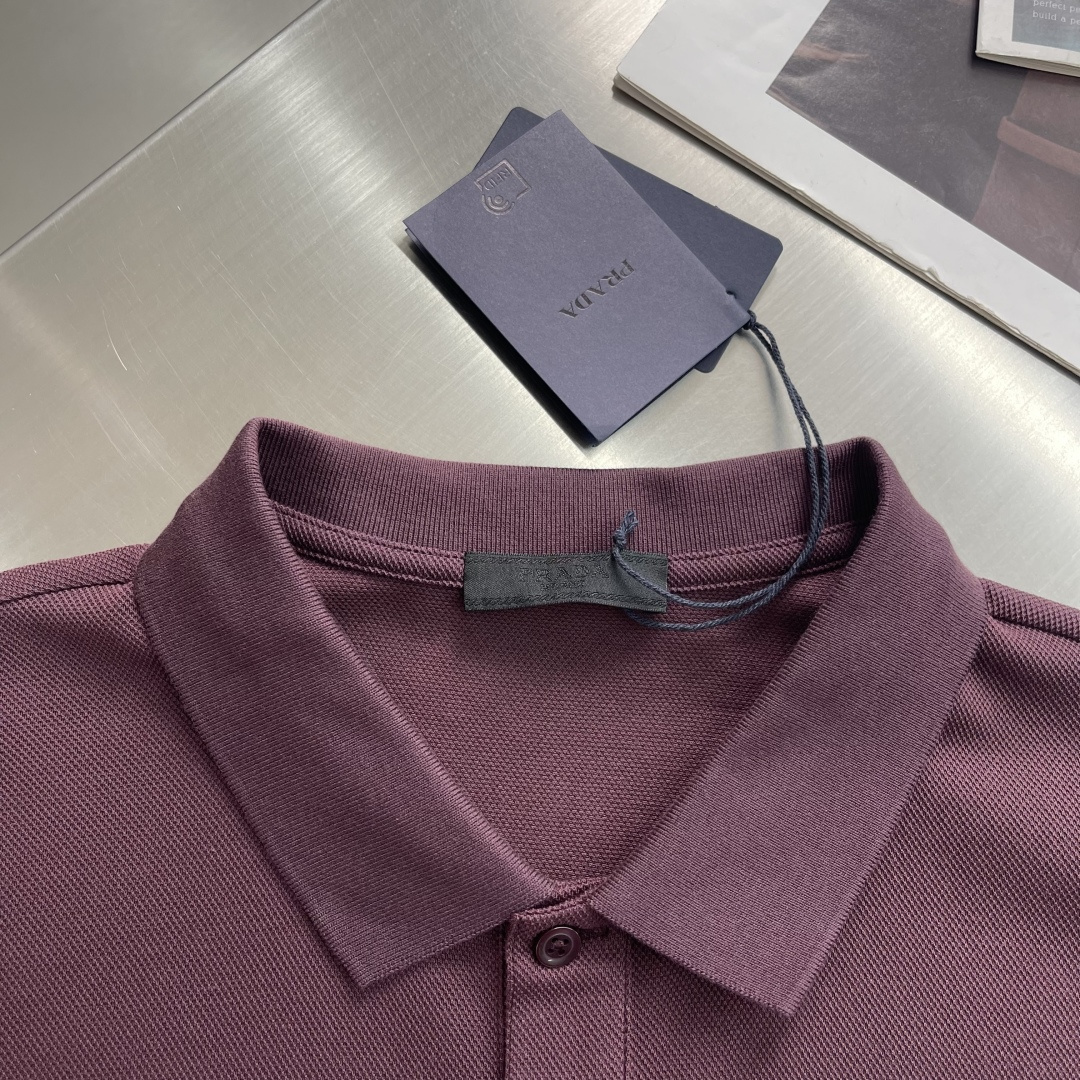 -PRAD 26ss P家春夏新款POLO 原版定制 面料选用进口钻石羊毛珠地棉 轻薄透气 上身丝滑舒适