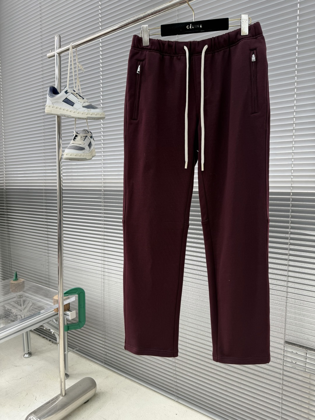 -wang 亚历山大王 2025秋冬系列休闲卫裤尺码: M-4XL 微阔版型 工艺：加厚款 字母绣花+刺