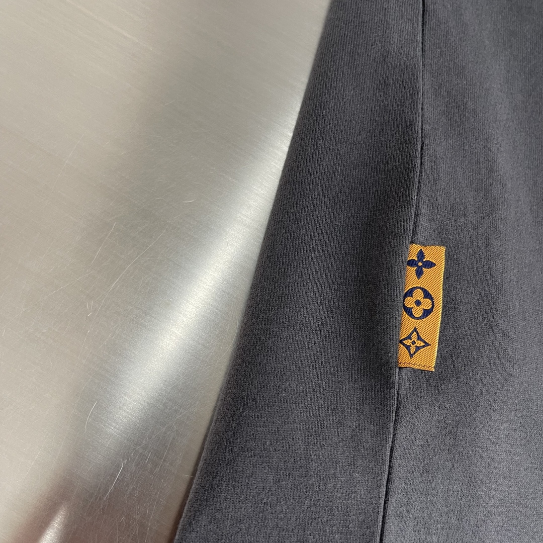 -驴牌 2026ss春夏系列圆领休闲短T尺码:M-5XL 微阔版型成份:罗马棉平纹面料，245克重，面料