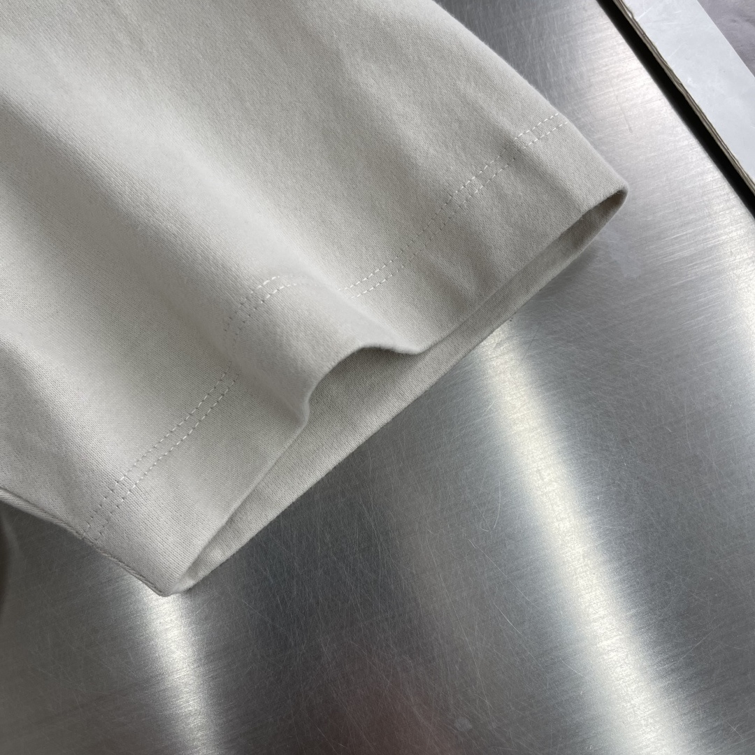 -驴牌 2026ss春夏系列圆领休闲短T尺码:M-5XL 微阔版型成份:罗马棉平纹面料，245克重，面料