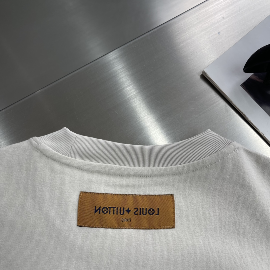 -驴牌 2026ss春夏系列圆领休闲短T尺码:M-5XL 微阔版型成份:罗马棉平纹面料，245克重，面料