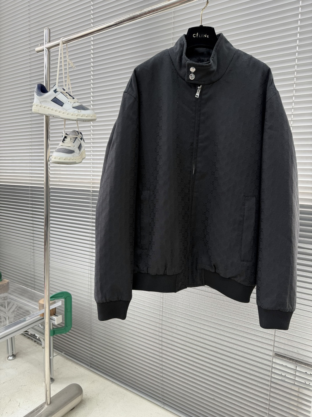 -GUCC 满印GG提花棉服定制黯金黑GG棉质微格织料以及双斜纹真丝方格夹层布 质感十足 厚重扎实 每一