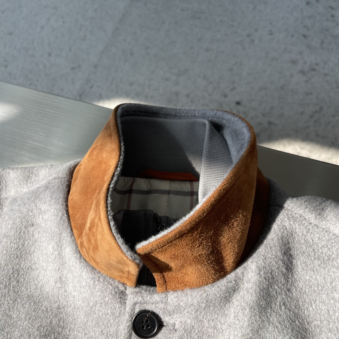 -Loro Piana 羊毛混纺双领夹克 意式精工，一衣多穿的秋冬哲学专为追求「极简高级感」与「功能性」