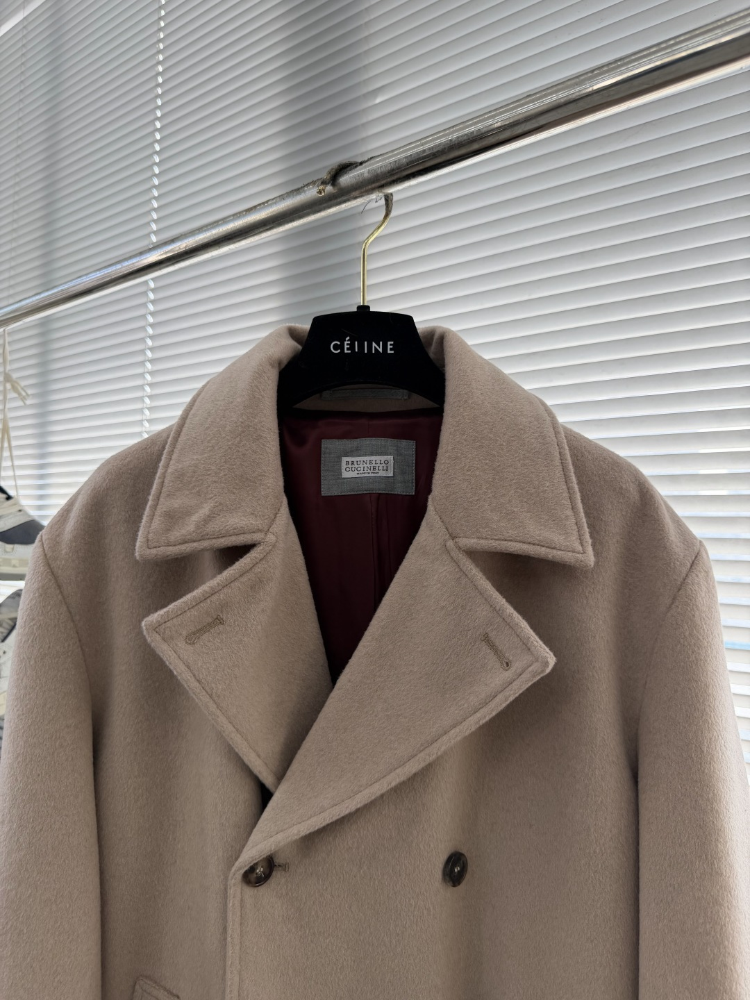 -BC 羊绒混纺羊毛夹克 意式匠艺，绒面革的优雅独白，羊绒之王的秋冬献礼源自意大利Solomeo工坊，以