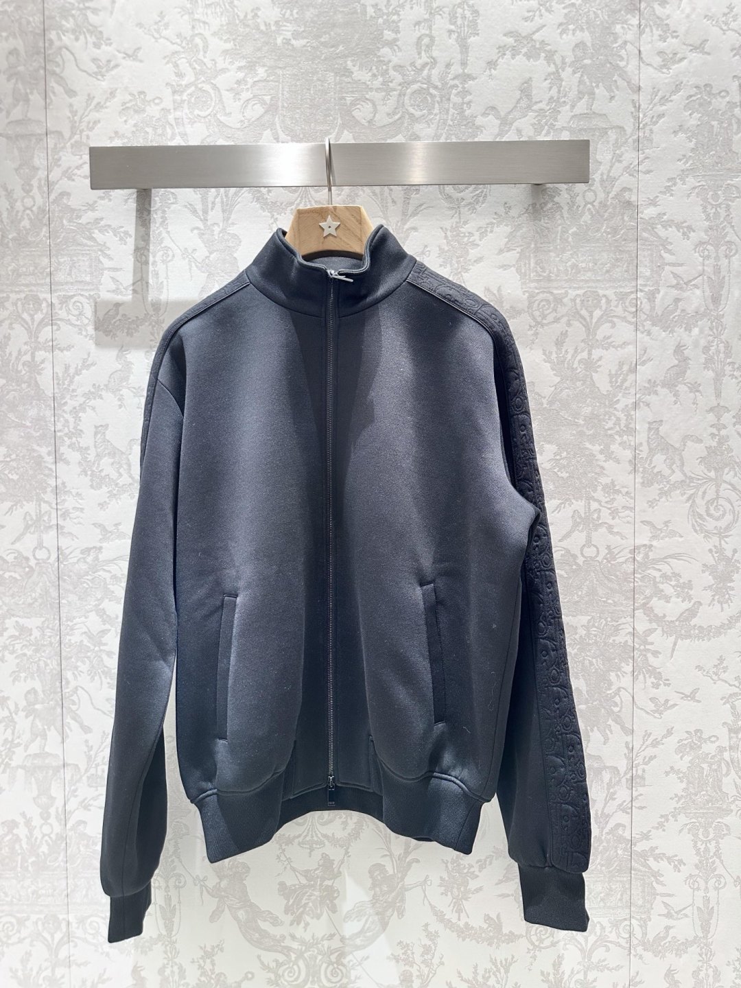Givenchy Haute Couture Haute Couture Ready-to-Wear Clothing Dress Jacket 4