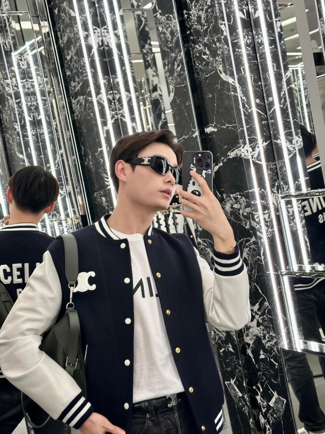 华伦天奴 Valentino 高定典藏名品高定成衣时装外套连衣裙衬衫T恤 #F20F1AF9 9