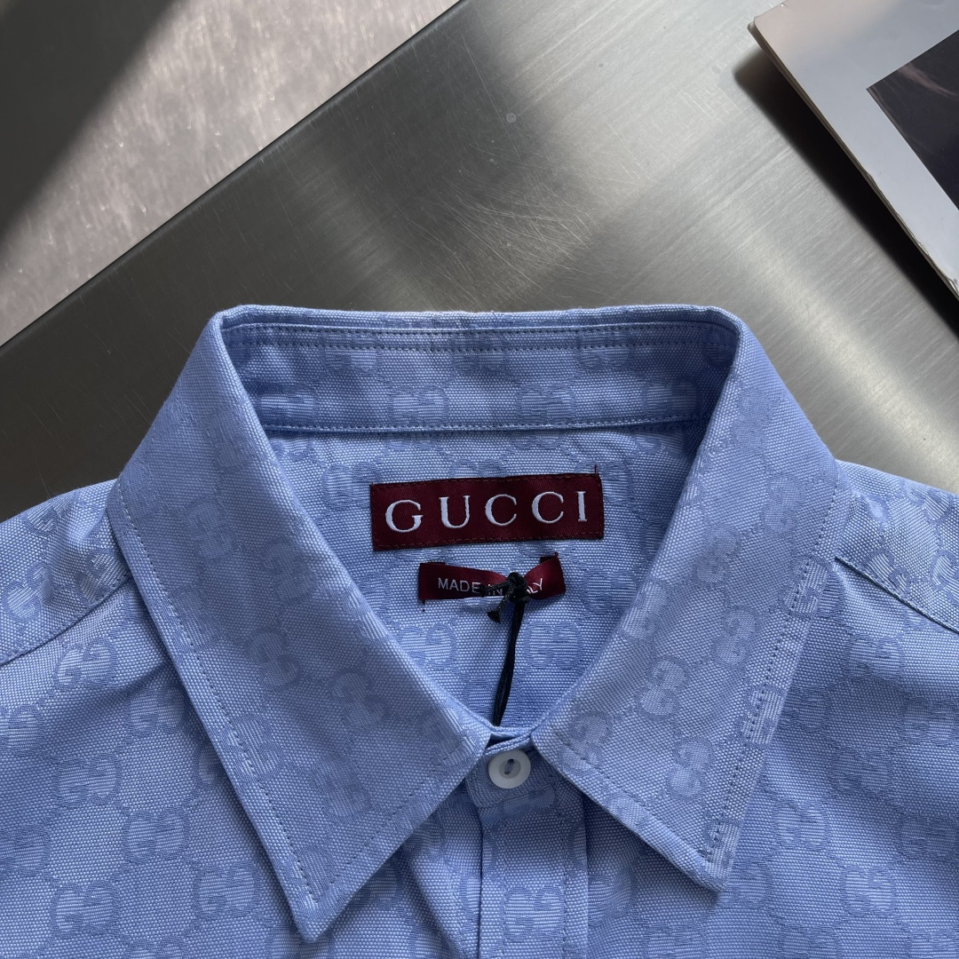 -GUCC 26ss新款中国新年系列饰刺绣GG牛津棉衬衫马术风格元素匠心点缀经典廓形，添注活力格调。这款