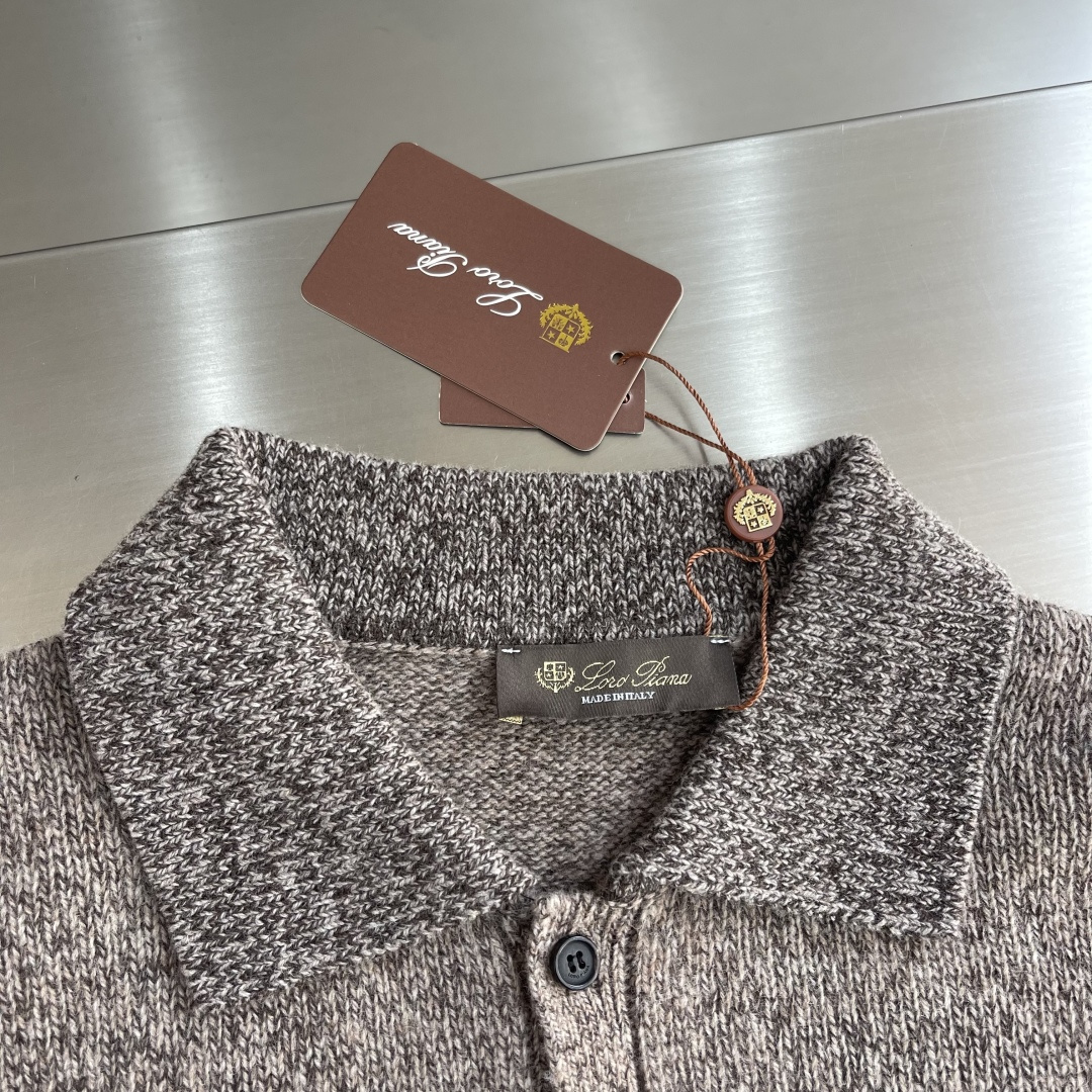 -Loro Piana 25fw新款SPeyside男士圆领上衣这款SPeyside圆领毛衣采用精致的羊