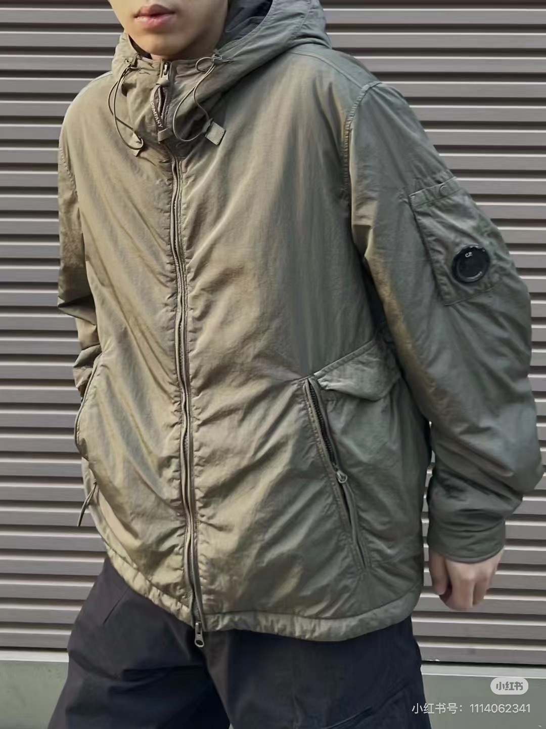 盟可睐 Moncler 高定典藏名品高定成衣时装外套连衣裙衬衫T恤 #2B0C707B 7