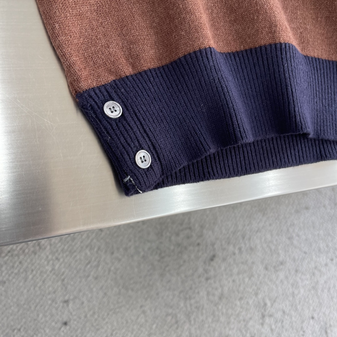 -TB 精密澳毛间边落肩圆领毛衣进口斯托尔机织357针型高织高密 色纺全羊毛材质纱线，7股并线机织 翻领