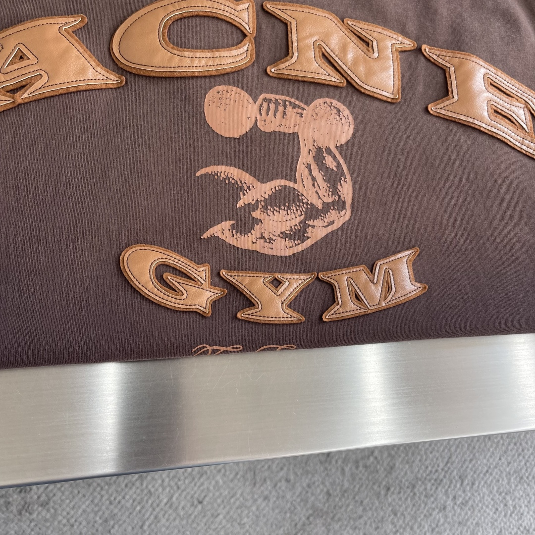 -Acne Studios 做旧徽标短袖定制雅棉双股绵柔平纹织物 柔软细腻 舒适贴肤 以纯粹与洁净的白色