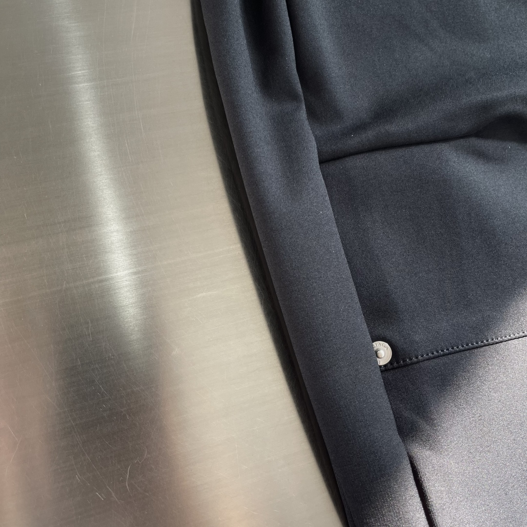 -Alo 新款直筒休闲裤阔腿裤工装裤裤 宽松慵懒版型 侧边口袋 腰围66-100均可驾驭 二十多个面料是