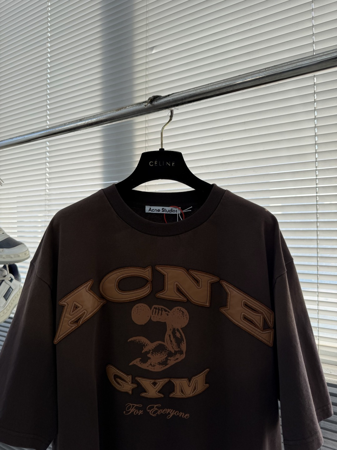 -Acne Studios 做旧徽标短袖定制雅棉双股绵柔平纹织物 柔软细腻 舒适贴肤 以纯粹与洁净的白色