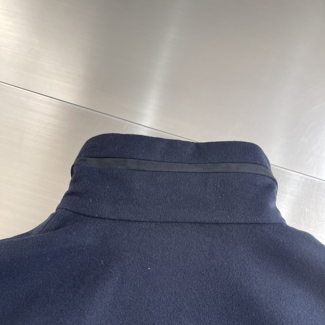 Loro Piana 新款羊绒长款夹克外套 6
