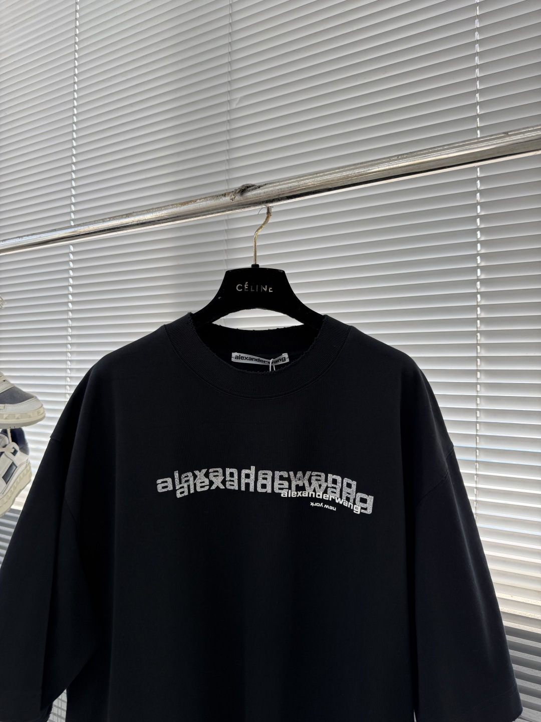 -Alexander Wang 2026SS春夏新款闪银粉对位印花短袖T恤，太帅了 印花发泡很有质感，采