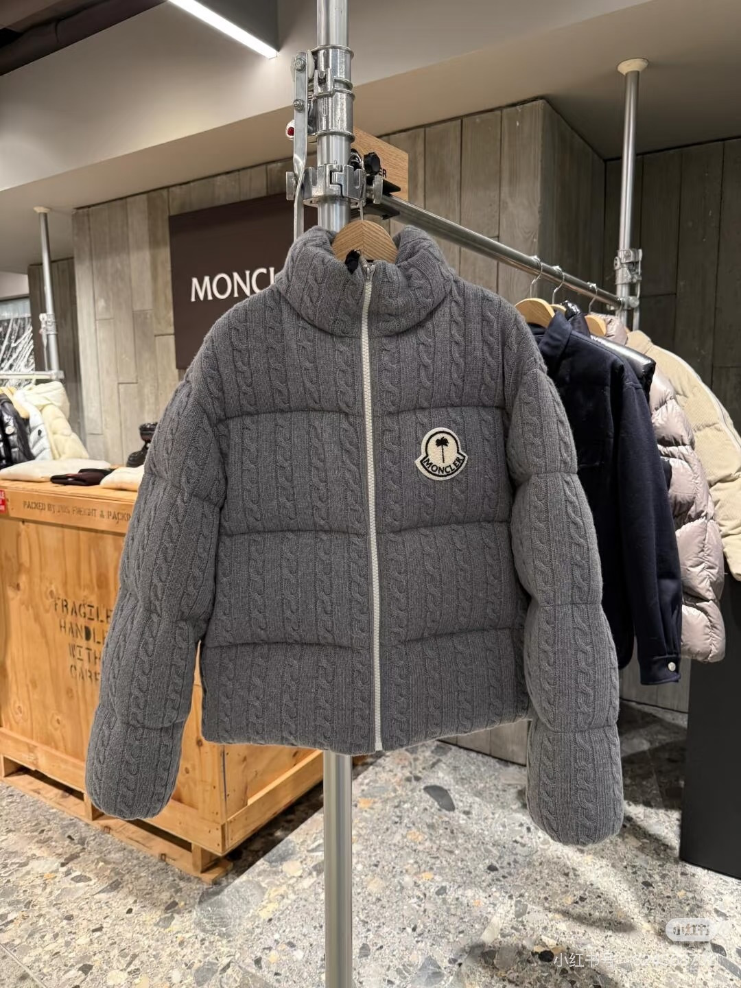 缪缪 Miu Miu 高定典藏名品高定成衣时装外套连衣裙衬衫T恤 #92C47BFA