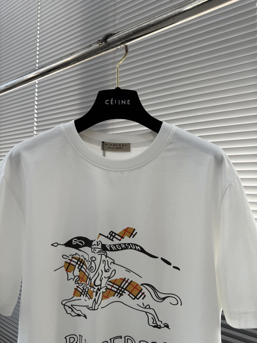 -BBR 2026新款印花圆领短袖T恤采用纯棉双纱面料，手感柔软细腻，颜色光泽度都超正，上身舒适透气！领