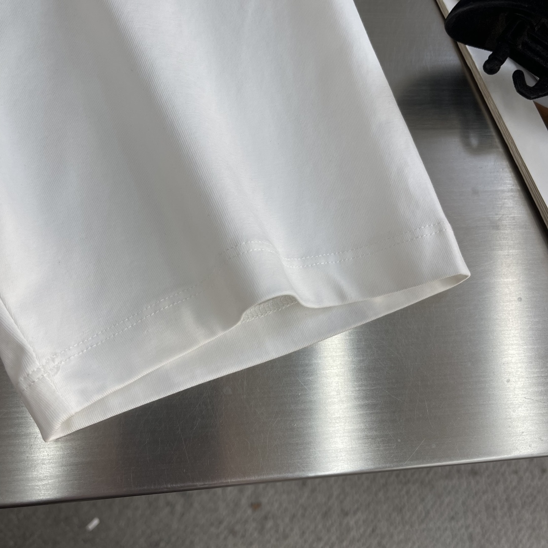 -LOEW 标识logo‼️短袖T恤经典Anagram印花T恤，采用280克新疆棉冰感索罗娜面料，面料凉