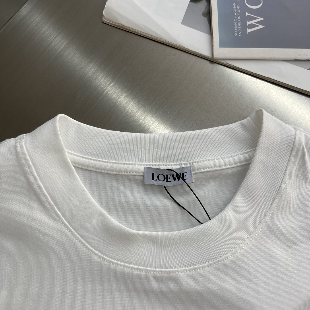 -LOEW 标识logo‼️短袖T恤经典Anagram印花T恤，采用280克新疆棉冰感索罗娜面料，面料凉
