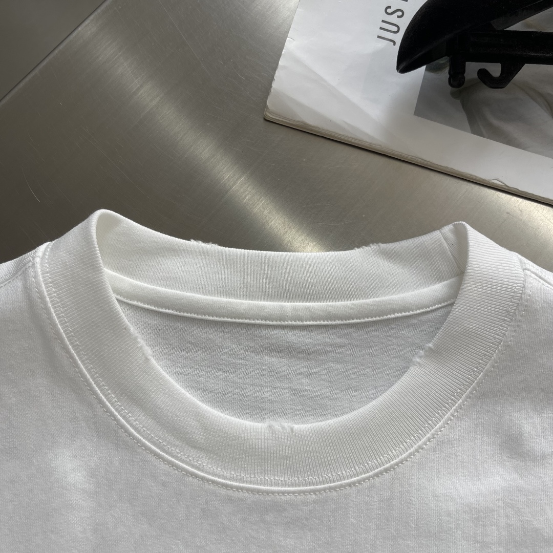 -CH 克罗心 2026春夏系列短袖T恤码数：M-5XL 微阔版型绒感双纱面料。面料表面罗马棉 工艺肌理