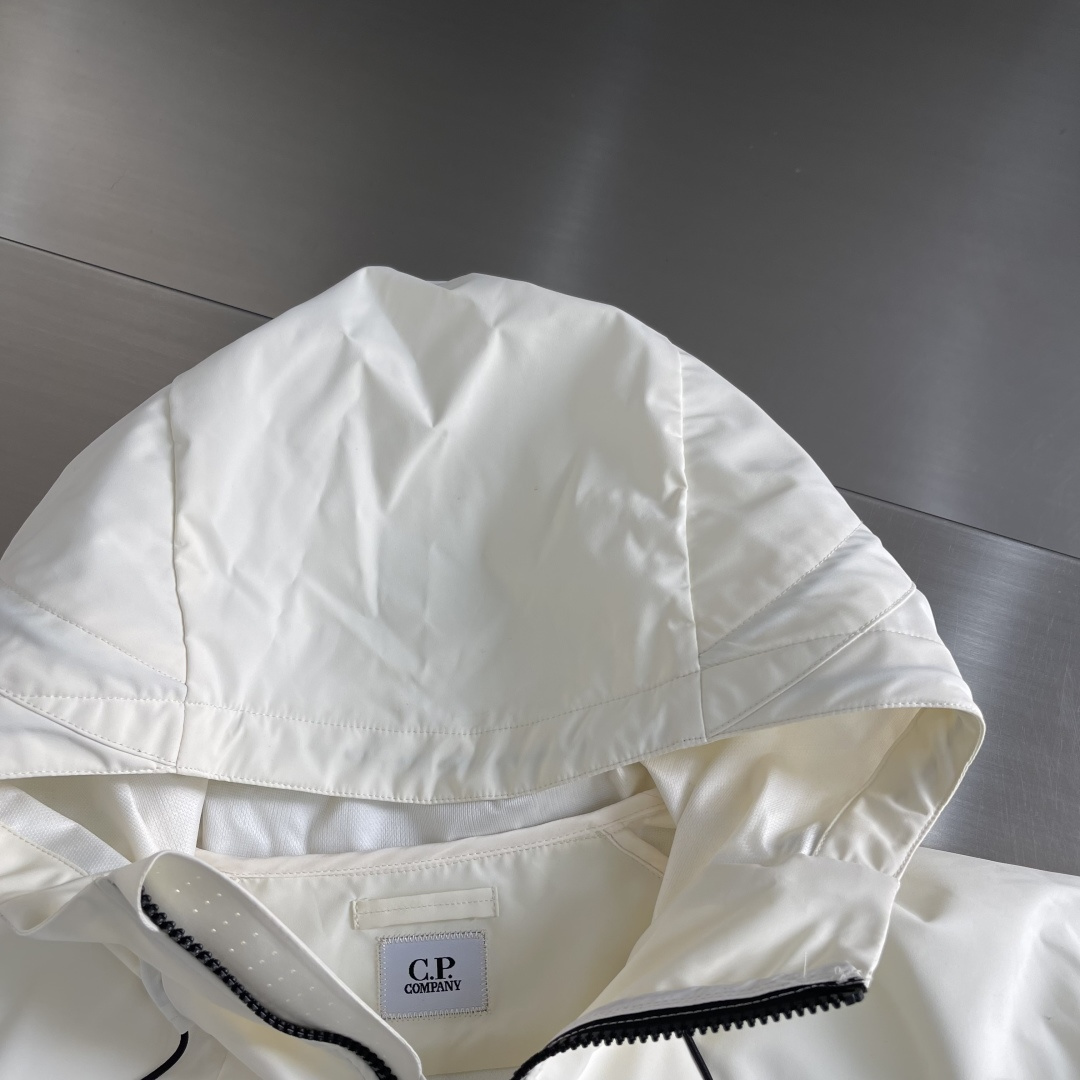 -CP 连帽拉链风衣材质 软壳尺码：S-XXL S M L XL 2XL衣长 6668 7072 74胸