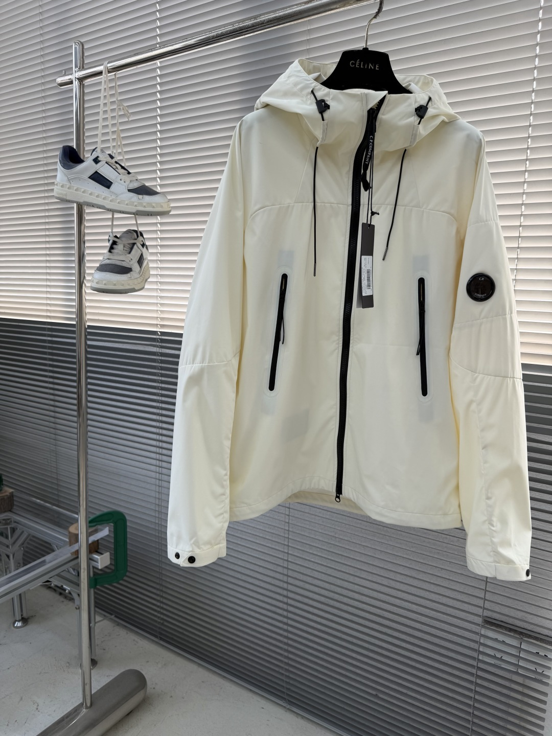 _dfp9s6dOXWxyvGH4L_hMVD_ciEigBY61HNJ_-JA