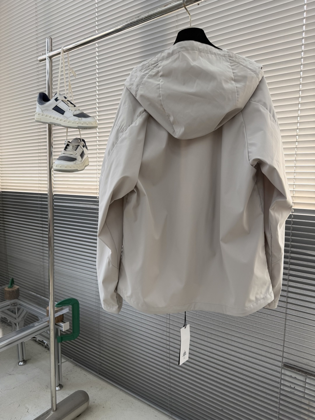 -CP 连帽拉链风衣材质 软壳尺码：S-XXL S M L XL 2XL衣长 6668 7072 74胸