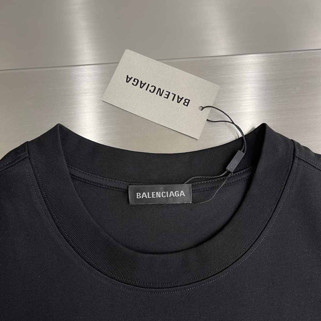 -Balenciag 2026春夏新款短袖T恤定制纯棉字母logo贴布印花颜色：黑色 白色 码数：M L