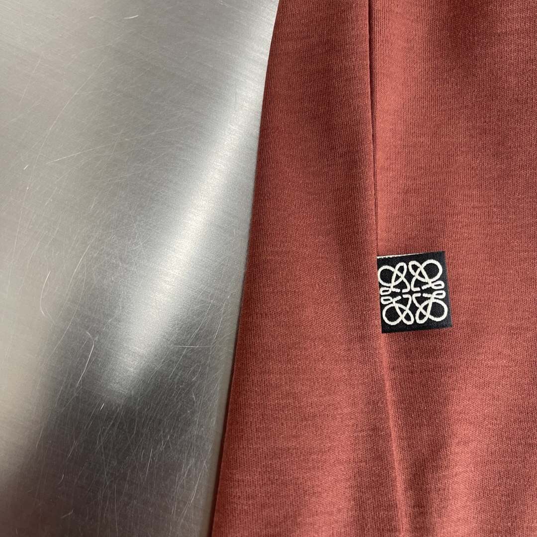 -LOEW 春夏短袖系列尺码: M-5XL版型：微阔版型克重：220克重 兰精莫代尔面料成份：100%棉