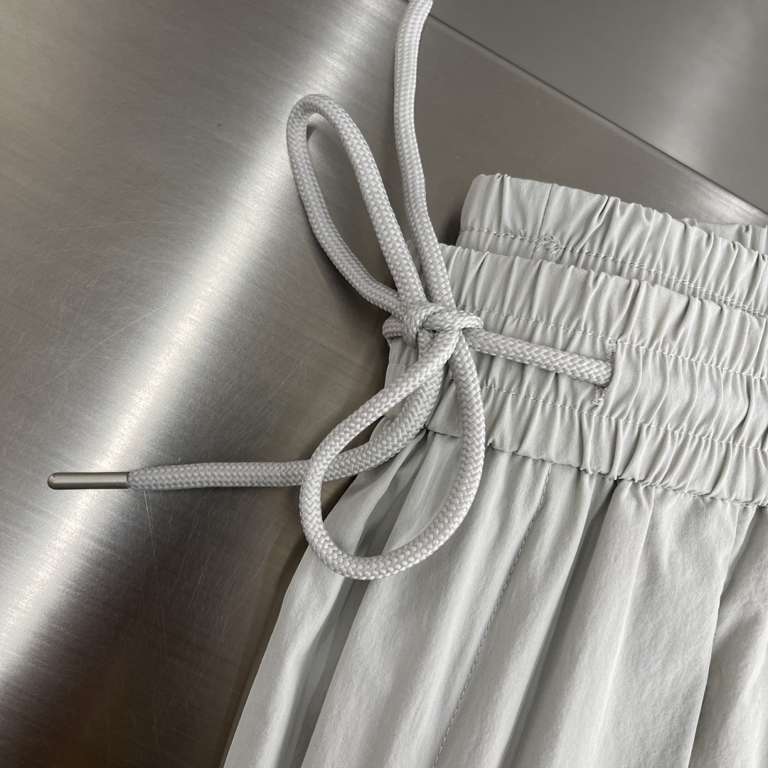 -驴牌 2026ss早春新品 男士精品休闲裤顶级面料休闲裤，最新款上身版型无敌正!绝对可以闭眼收的一款此