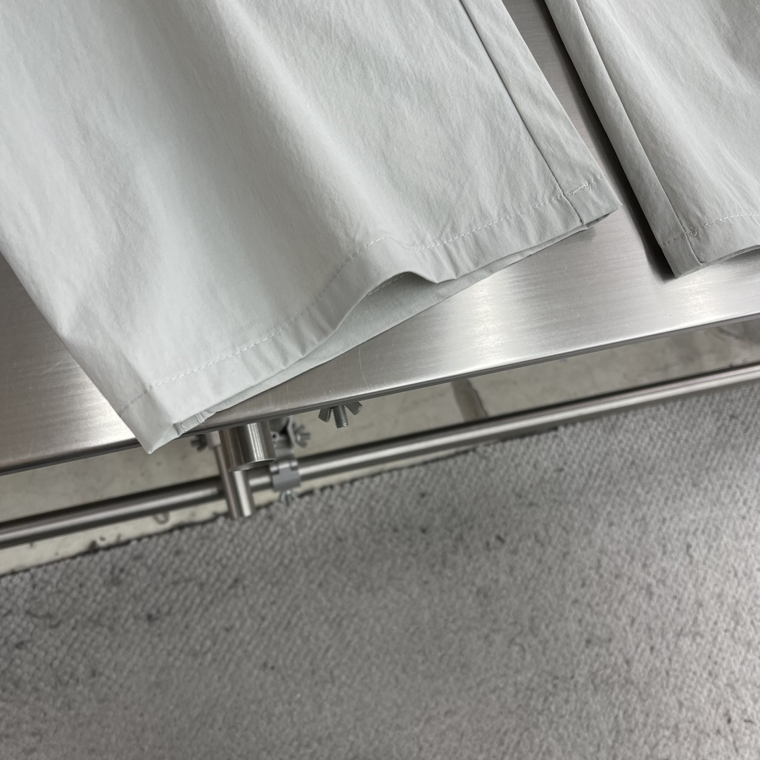 -驴牌 2026ss早春新品 男士精品休闲裤顶级面料休闲裤，最新款上身版型无敌正!绝对可以闭眼收的一款此