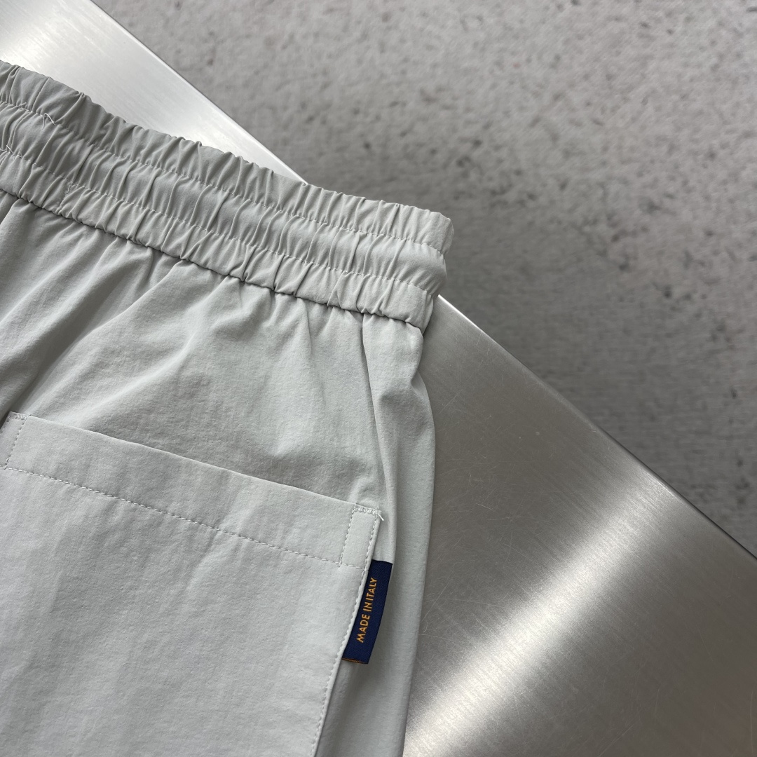 -驴牌 2026ss早春新品 男士精品休闲裤顶级面料休闲裤，最新款上身版型无敌正!绝对可以闭眼收的一款此