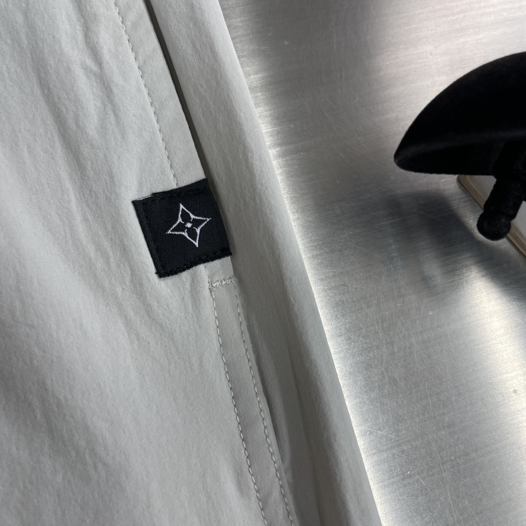 -驴牌 2026ss早春新品 男士精品休闲裤顶级面料休闲裤，最新款上身版型无敌正!绝对可以闭眼收的一款此