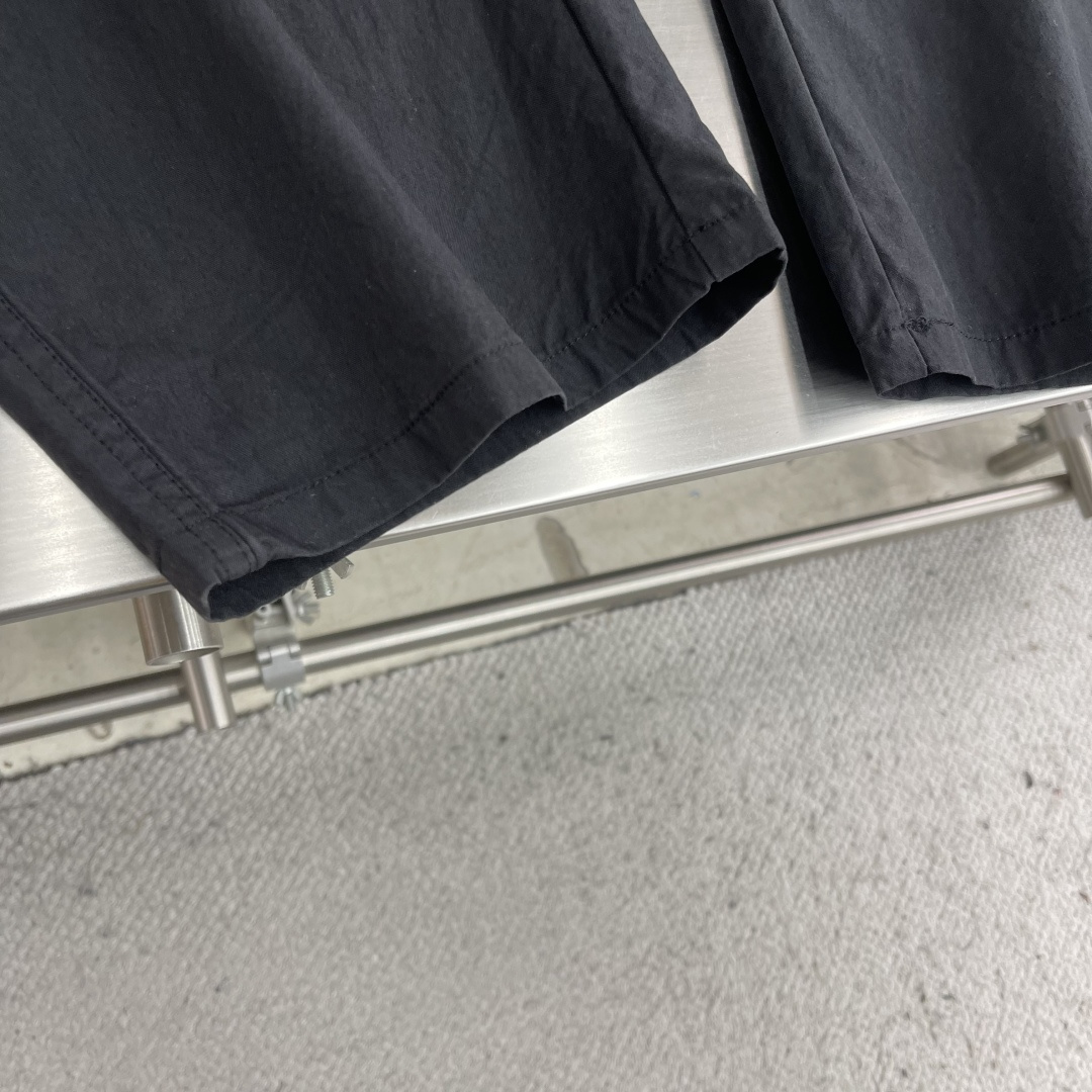 -Balenciag 2026春季最新爆款时尚休闲休闲裤 进口原版面料，独特设计，顶级刺绣工艺字母图案装