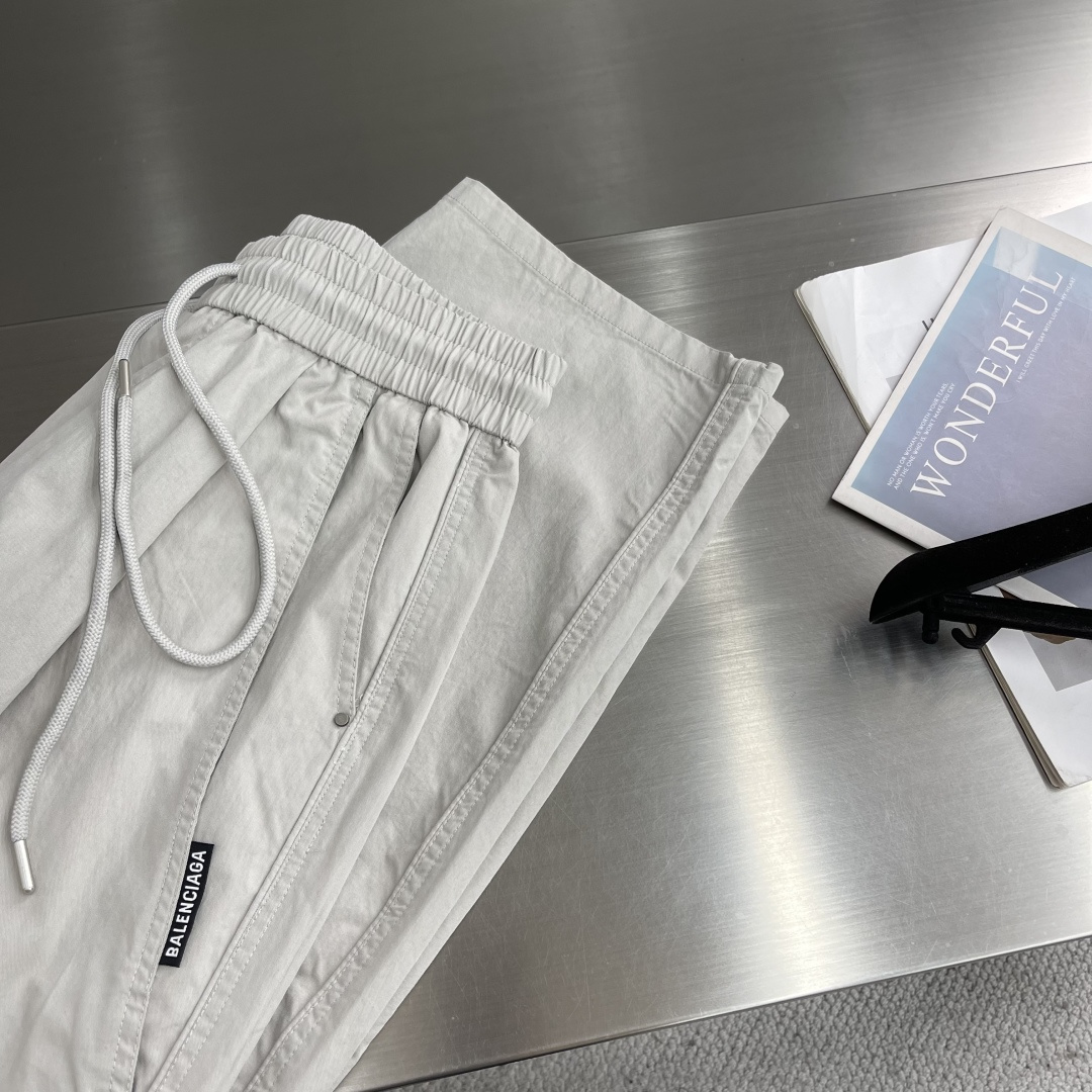 -Balenciag 2026春季最新爆款时尚休闲休闲裤 进口原版面料，独特设计，顶级刺绣工艺字母图案装