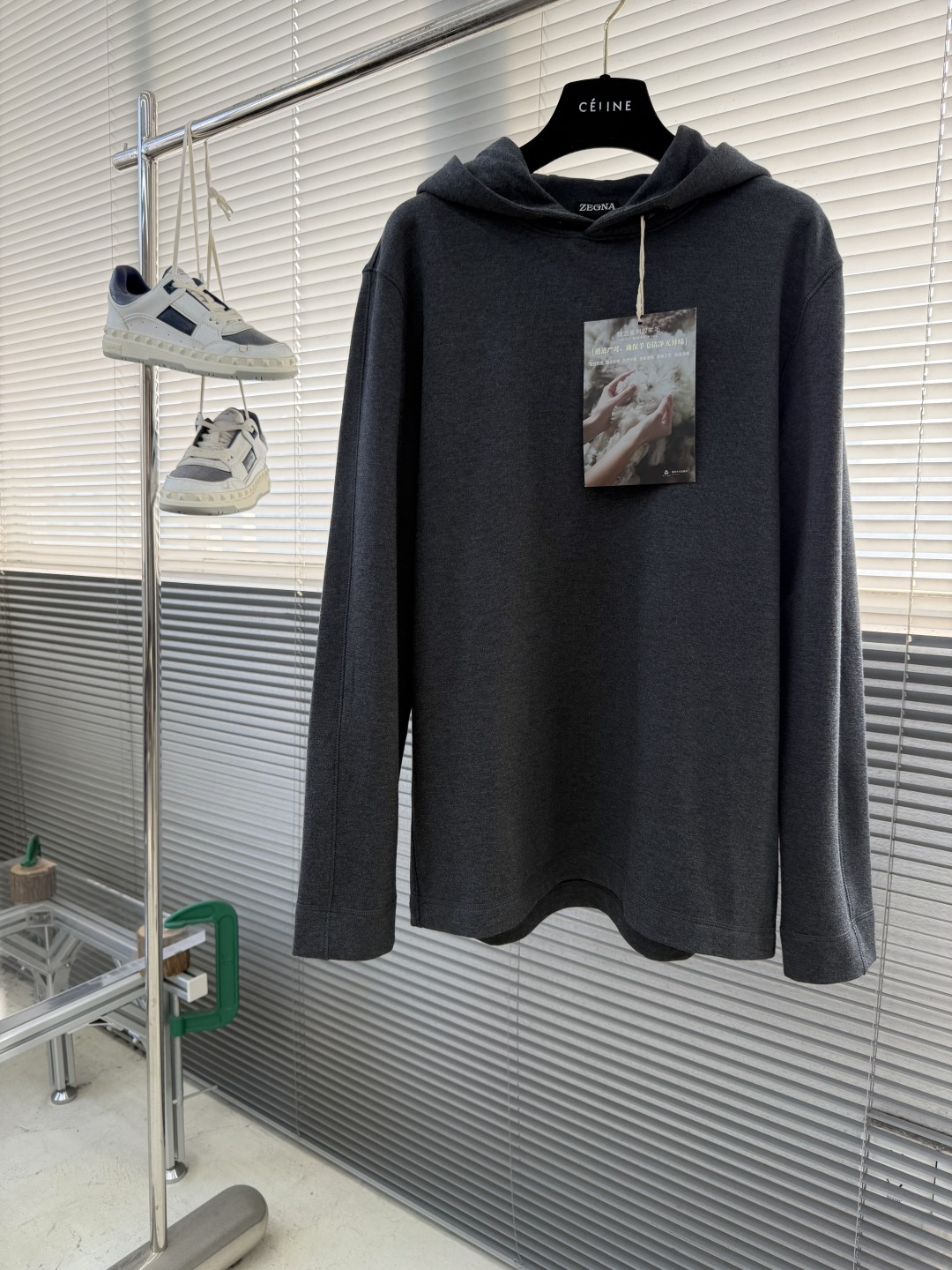 _dqD9sdeyr-Ey4Ct70mWFx0tzdmAwOKlNfQU7yyw