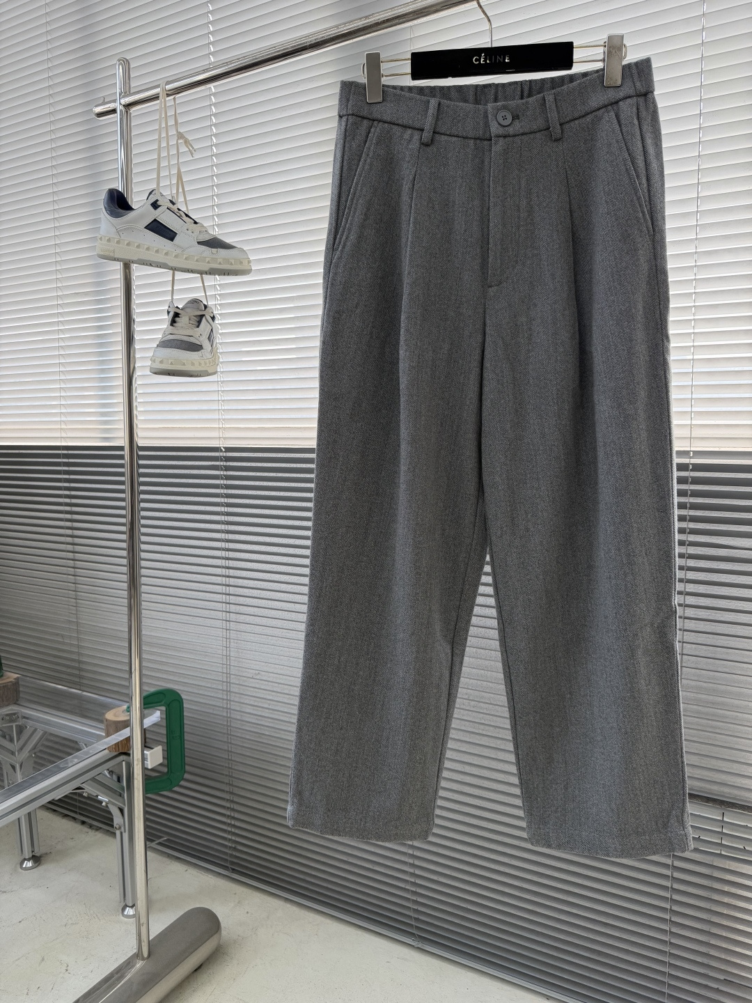 -GA 阿玛泥 2026早春新款人字纹羊毛混纺宽松褶线休闲长裤 简约而不简单，上身巨好看！面料：69.2