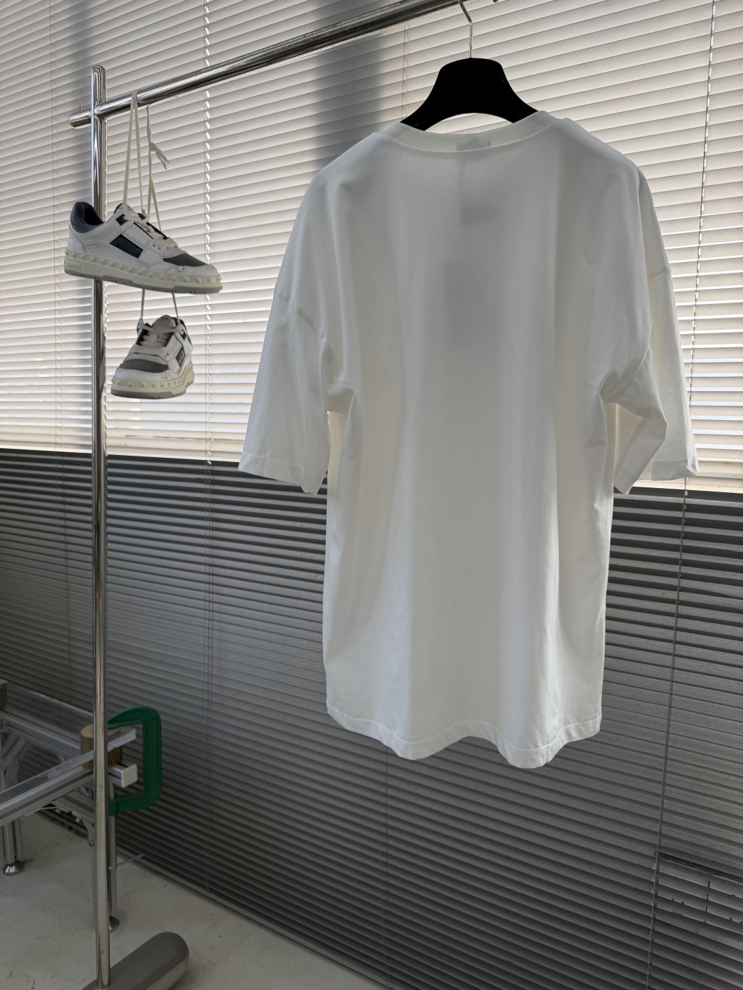 -CELIN 双层印花字母标识短袖采用50支双股与50支爽棉。螺纹搭配1*1配套索罗娜。印花采用胶浆印花