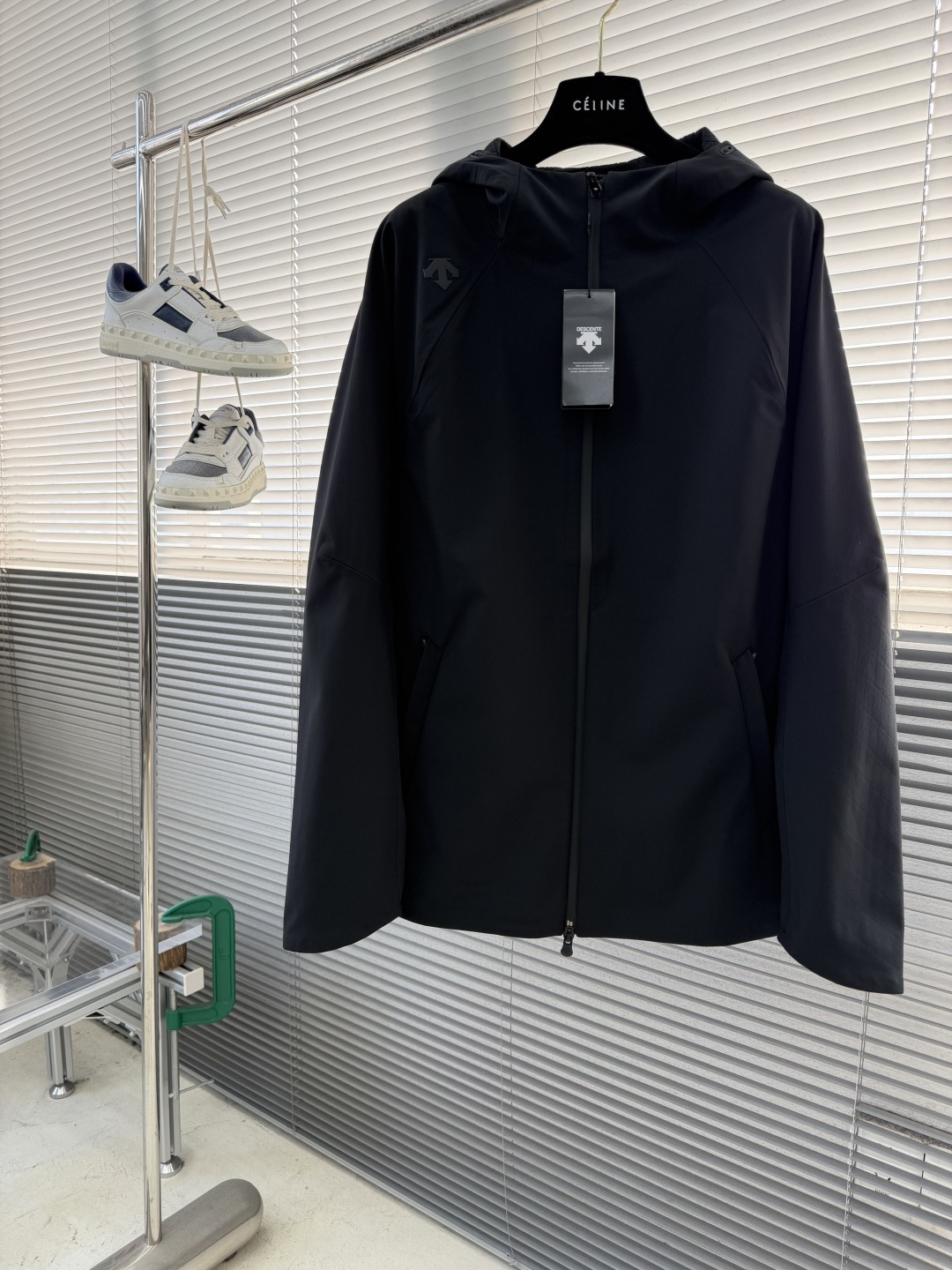 _d3U9s0vpXcXz-hL6hN1fZSJ6VoBzpezUPsLhNYg