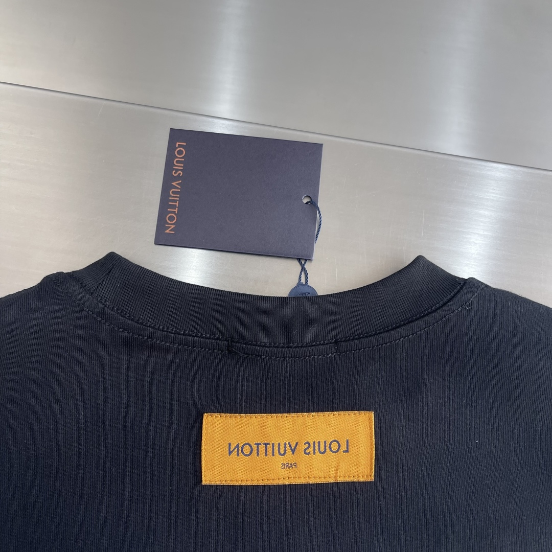 -驴牌 2026Ss最新工艺短袖。280g纯棉双纱，爆款现货。四季系列短袖，简约基础衣橱神器， 休闲百搭