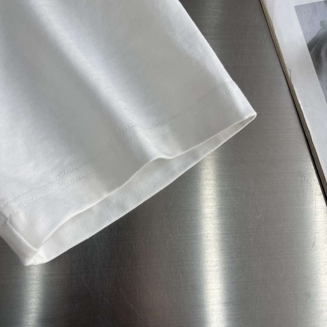 -驴牌 2026Ss最新工艺短袖。280g纯棉双纱，爆款现货。四季系列短袖，简约基础衣橱神器， 休闲百搭