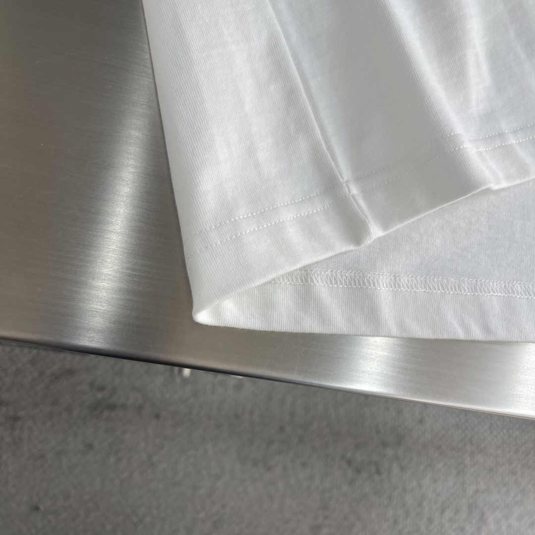 -LOEW 经典刺绣‼️短袖T恤Anagram刺绣 Logo超有辨识度，简约又有质感。高品300g纯棉面