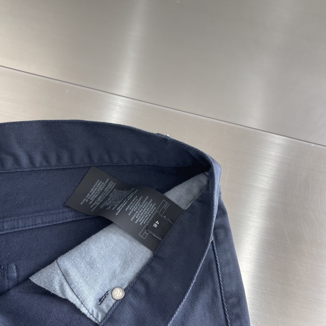 -Z ZEGN 修身直筒牛仔裤意式剪裁与高端面料的绅士休闲新范式一、品牌基因：意大利百年匠心的「奢侈男装