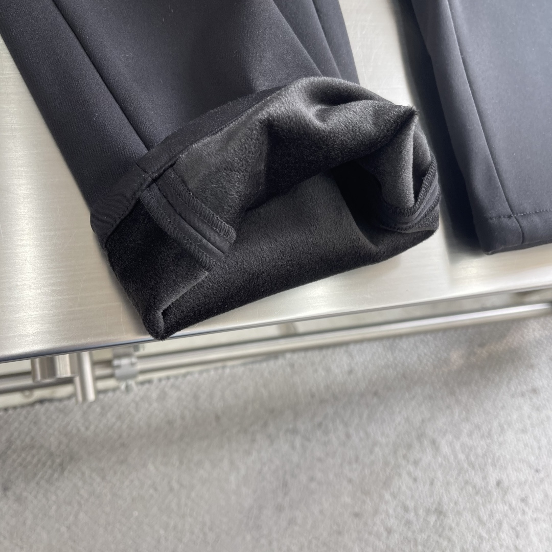 -冬日温暖！保暖系数拉满加厚款复合面料抽绳松紧腰设计休闲长裤Z ZEGB 冬日保暖神裤！加厚复合面料直接