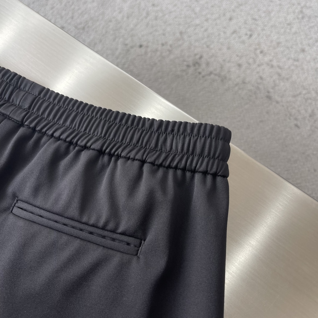 -冬日温暖！保暖系数拉满加厚款复合面料抽绳松紧腰设计休闲长裤Z ZEGB 冬日保暖神裤！加厚复合面料直接