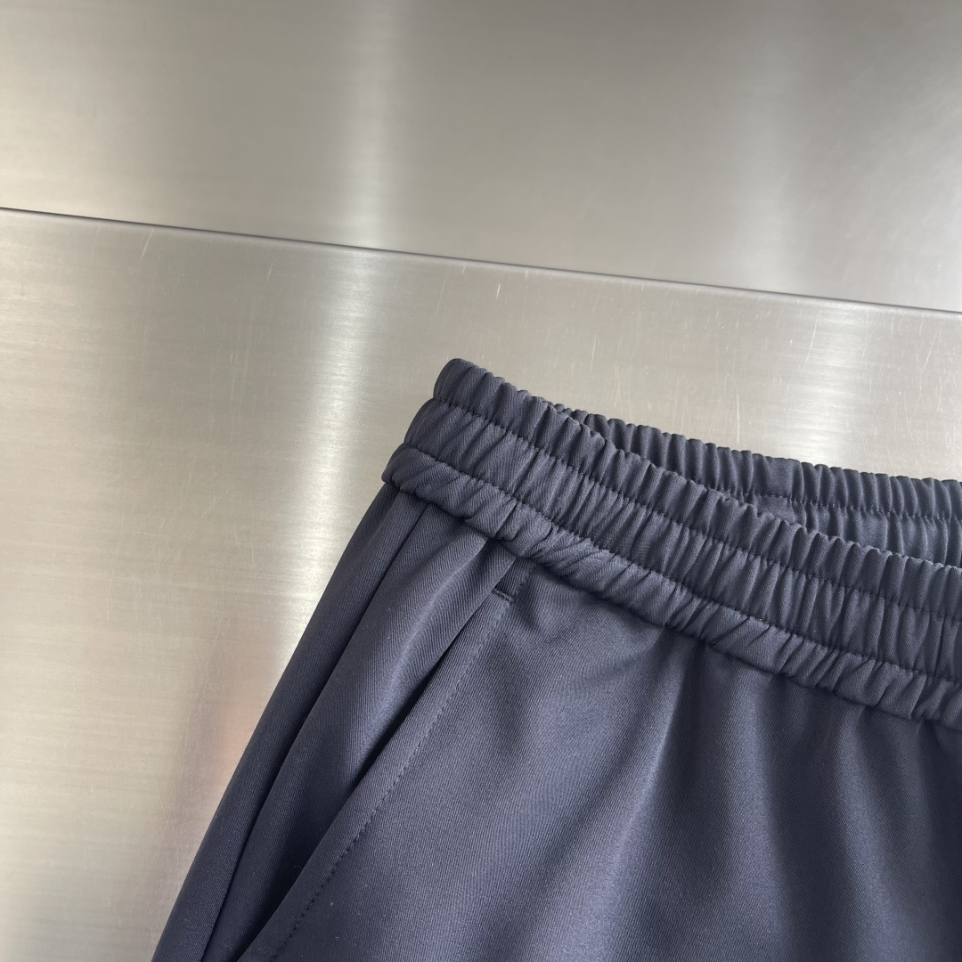 -冬日温暖！保暖系数拉满加厚款复合面料抽绳松紧腰设计休闲长裤Z ZEGB 冬日保暖神裤！加厚复合面料直接