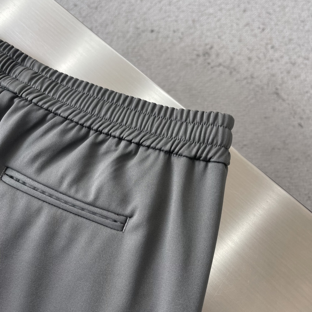 -冬日温暖！保暖系数拉满加厚款复合面料抽绳松紧腰设计休闲长裤Z ZEGB 冬日保暖神裤！加厚复合面料直接