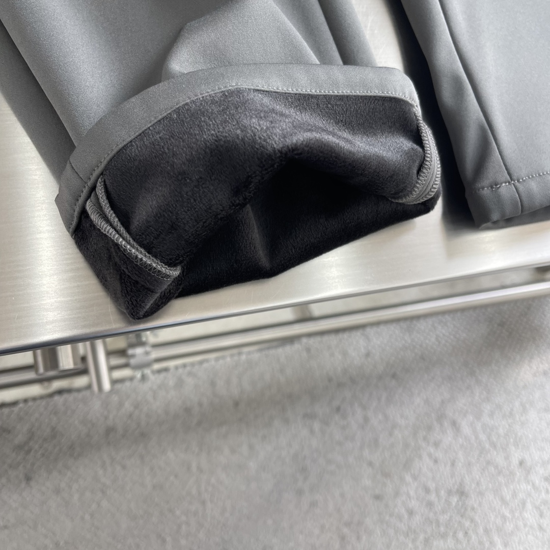 -冬日温暖！保暖系数拉满加厚款复合面料抽绳松紧腰设计休闲长裤Z ZEGB 冬日保暖神裤！加厚复合面料直接